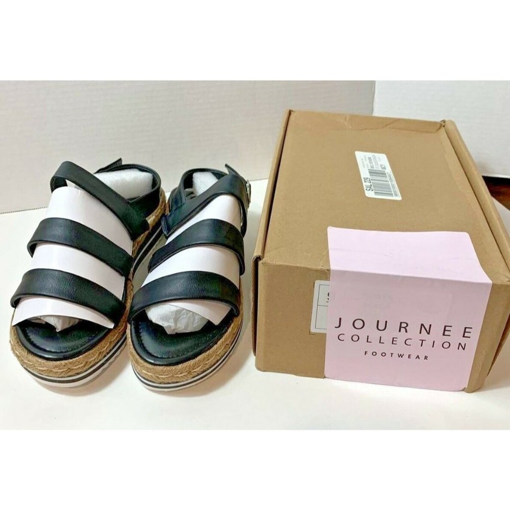 Journee Collection Footwear Woman's Robyn Black Strapped Sandals Size 9 In Box